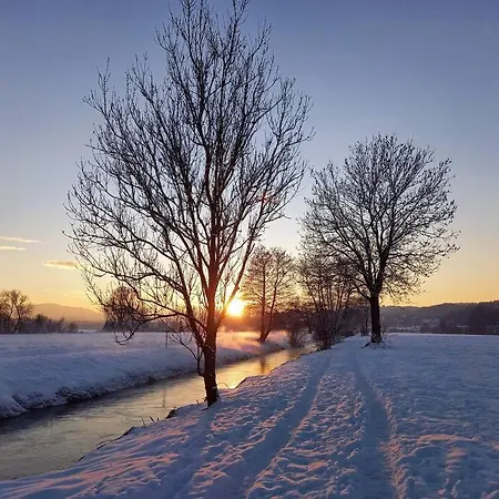 Haus Sonnenhang +seeblick+pool * Reifnitz