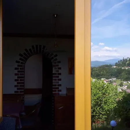 Haus Sonnenhang +seeblick+pool Reifnitz