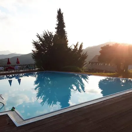 Haus Sonnenhang +seeblick+pool רייפניץ