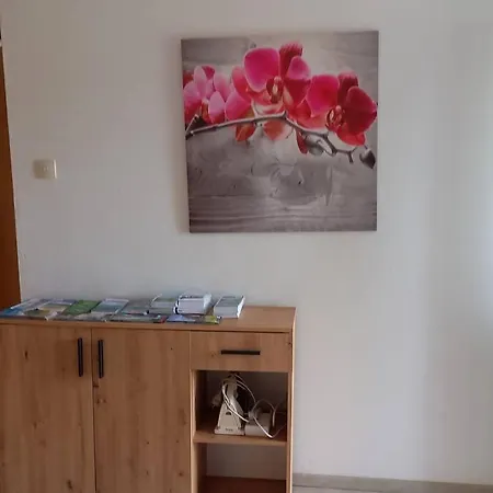 Appartement Haus Sonnenhang +seeblick+pool Reifnitz