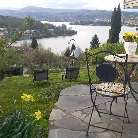 Haus Sonnenhang +seeblick+pool Reifnitz