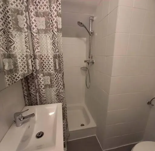 Haus Sonnenhang +seeblick+pool Appartement Reifnitz