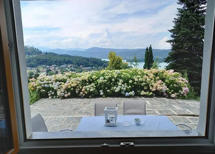 Haus Sonnenhang +seeblick+pool Appartement Reifnitz