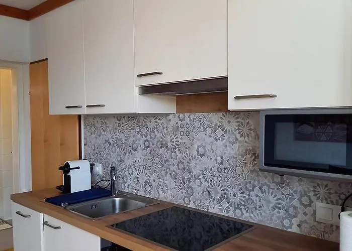 Haus Sonnenhang +seeblick+pool Reifnitz