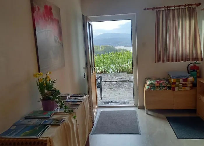 Appartement Haus Sonnenhang +seeblick+pool *